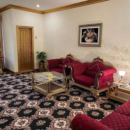 Indus Hotel Hyderabad Buitenkant foto