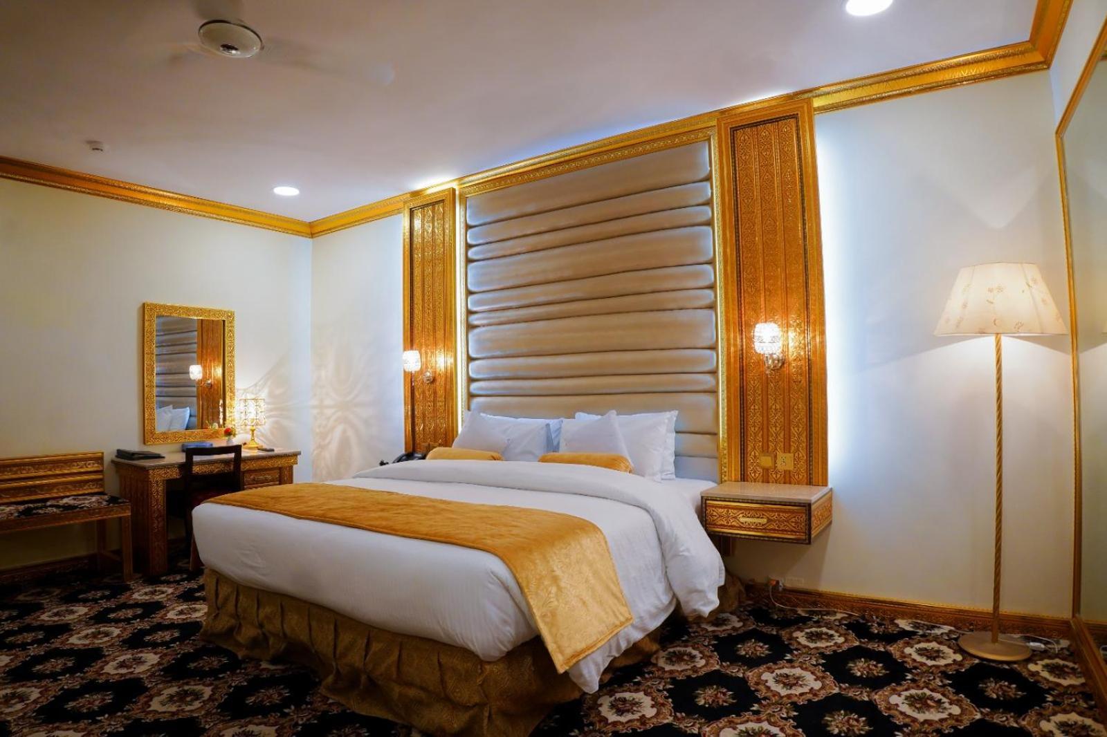 Indus Hotel Hyderabad Buitenkant foto
